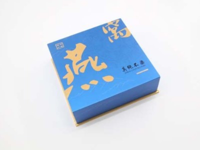 包裝盒定做廠家生產(chǎn)的禮品包裝盒，如此個性化，你被驚艷到了嗎？