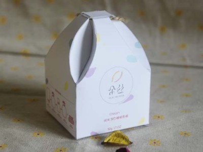 濟(jì)南包裝盒廠家設(shè)計(jì)的化妝品包裝盒，如何得到消費(fèi)者認(rèn)可？